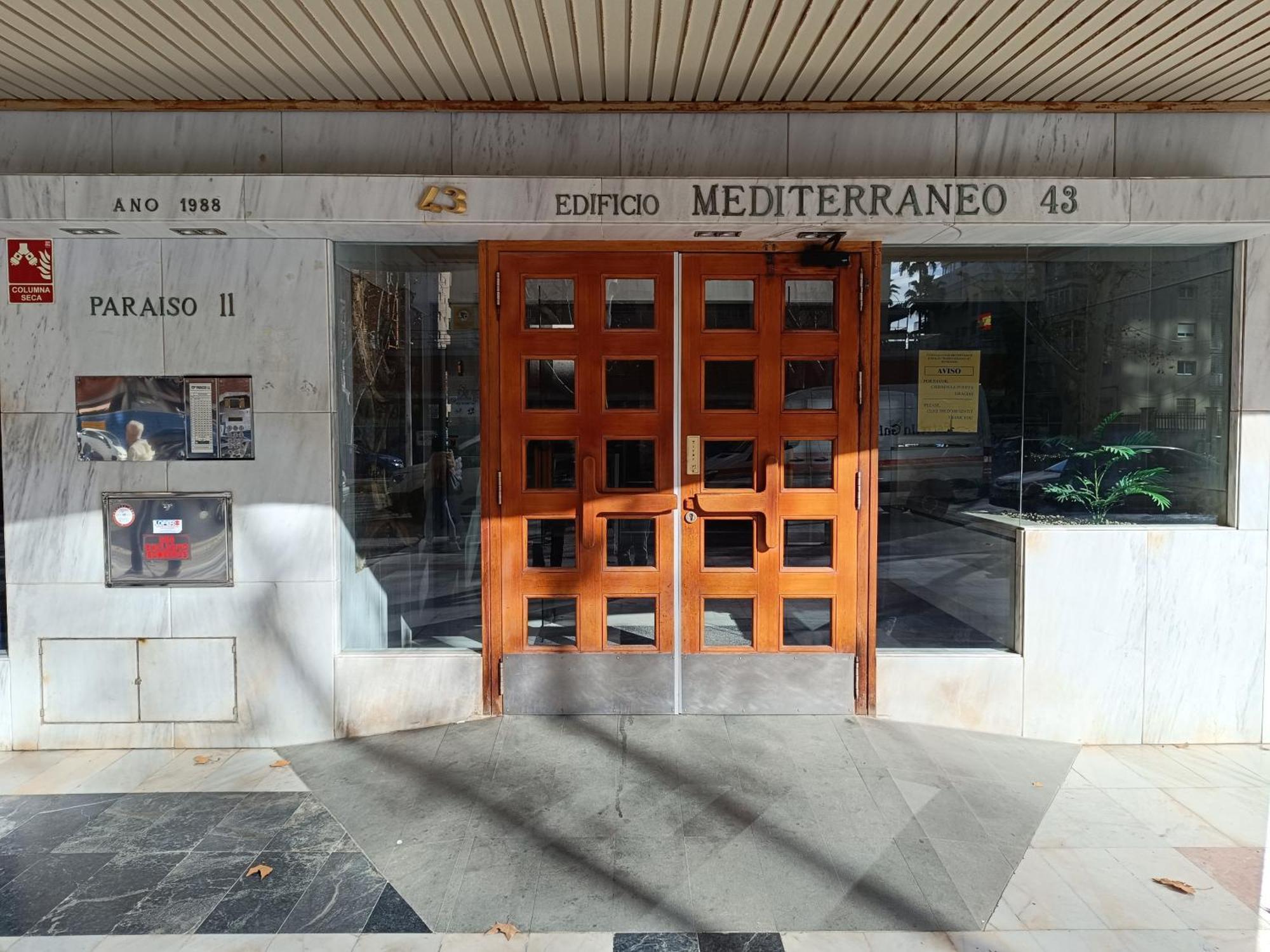 Paraiso Mediterraneo Levante Beach Pool & Parking Μπένιντορμ Εξωτερικό φωτογραφία